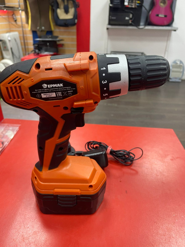 Шуруповерт Ермак Не указана
