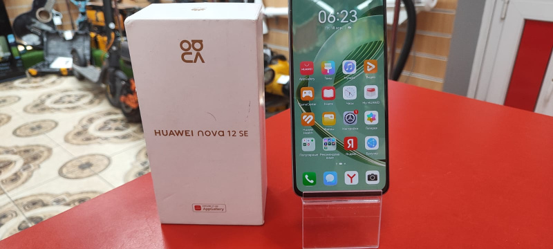 Мобильный телефон Huawei nova 12 SE