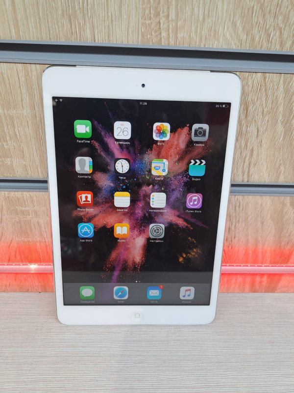 Планшет Apple iPad mini (1-го поколения)
