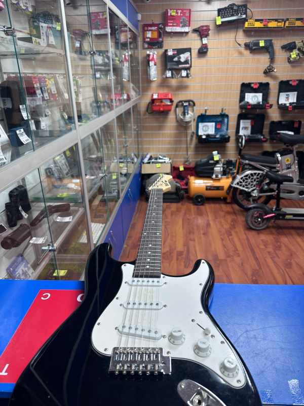 Электрогитара Rock Force