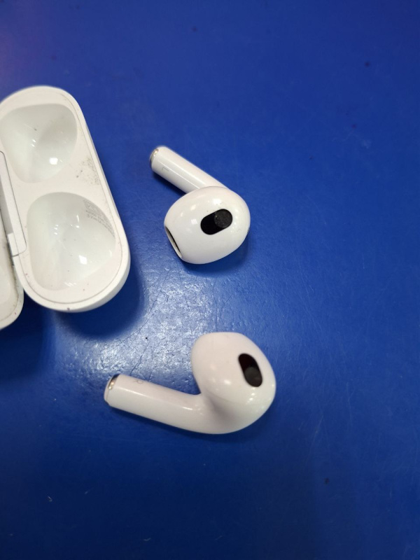 Наушники Apple 3 pro