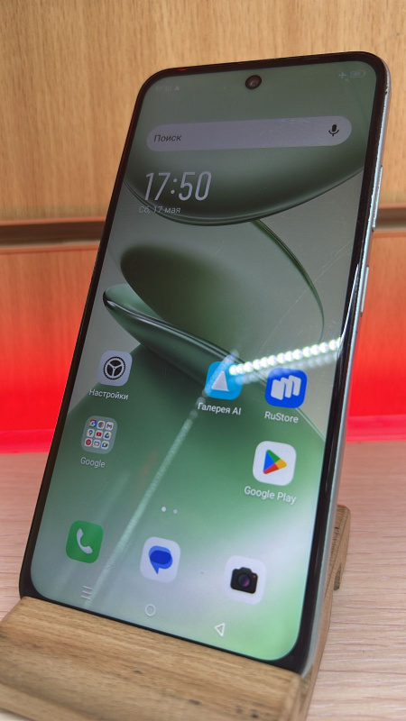 Мобильный телефон Infinix Smart 8