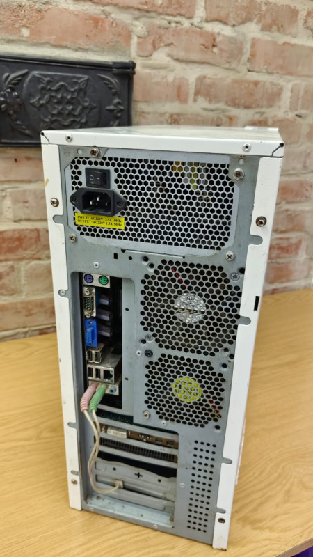 Системный блок  AMD Penom II x4 945.4gb.Radeon HD7800