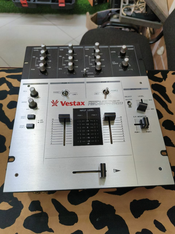 Микшерный пульт Vestax pmc-05 Pro 3