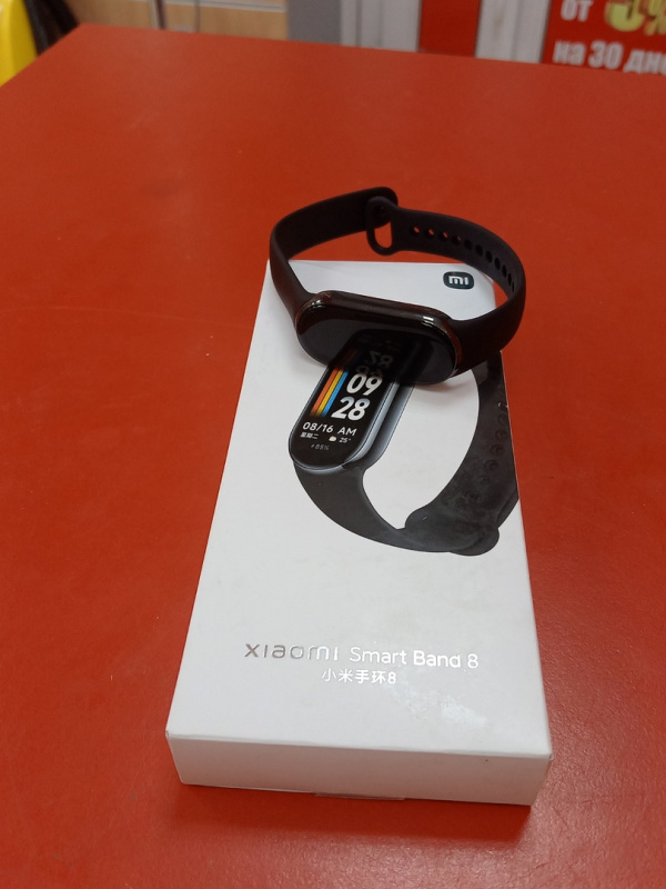 Часы смарт Xiaomi band 8