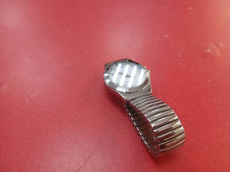 Часы наручные  atomax