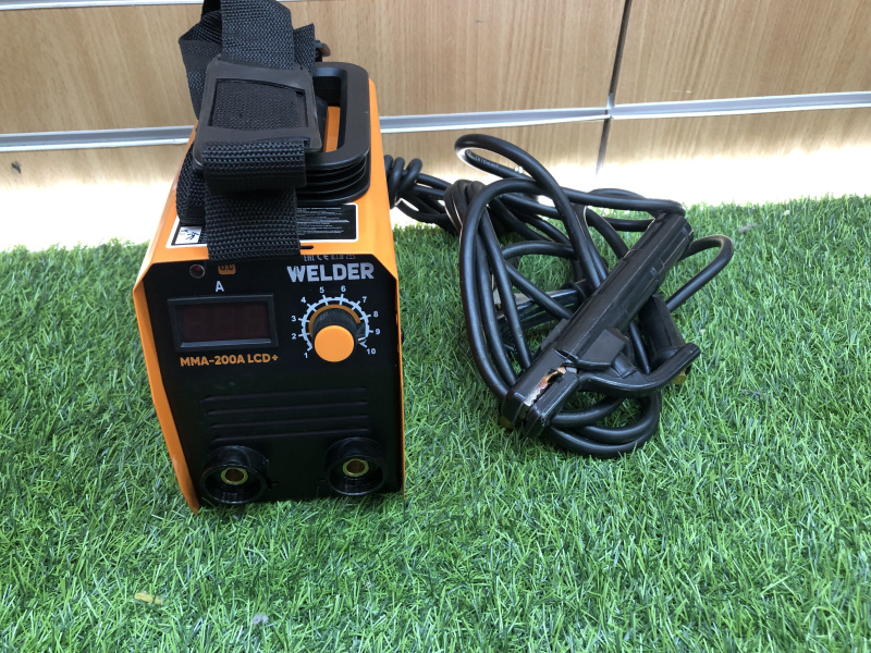 Инверторный полуавтомат (MIG-MAG) Welder MMA 200 LCD+
