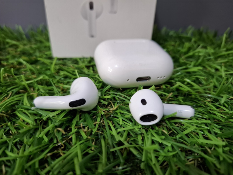Наушники Apple AirPods 4