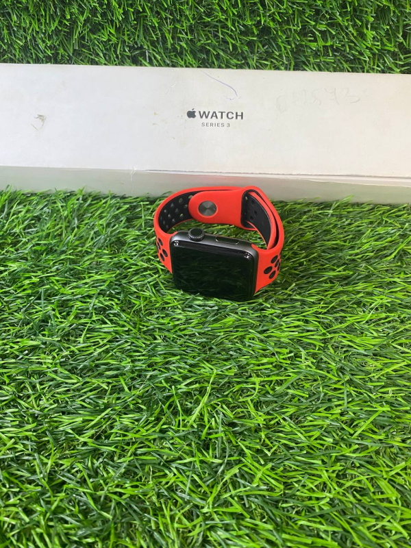 Часы наручные Apple 3