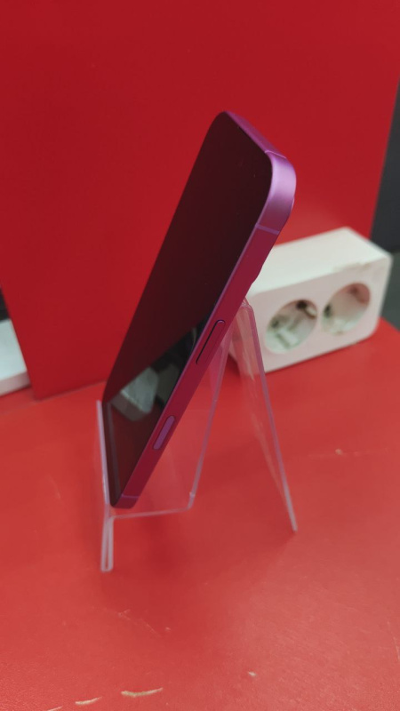 Мобильный телефон Apple iPhone 16