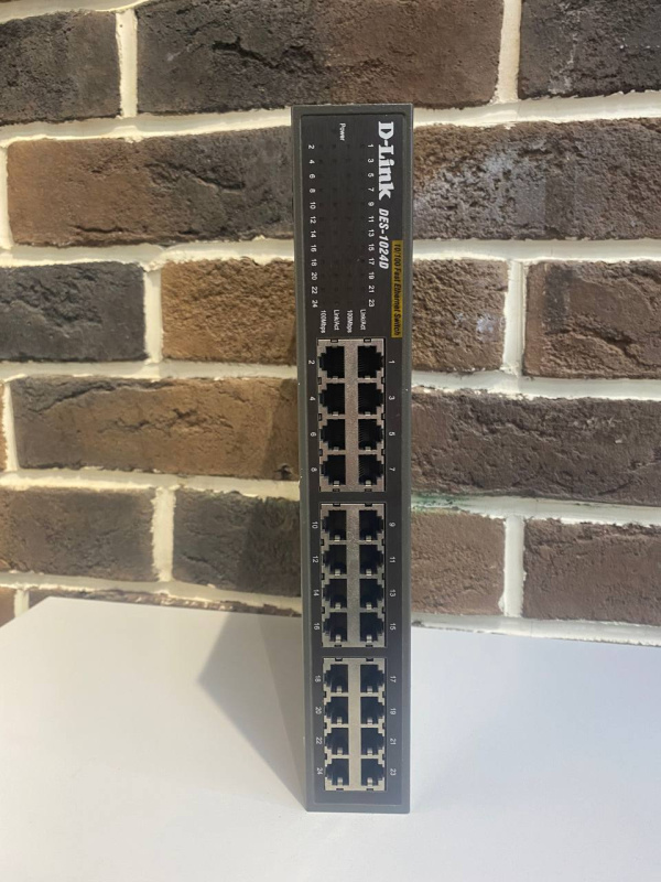 Коммутатор D-Link des-1024d