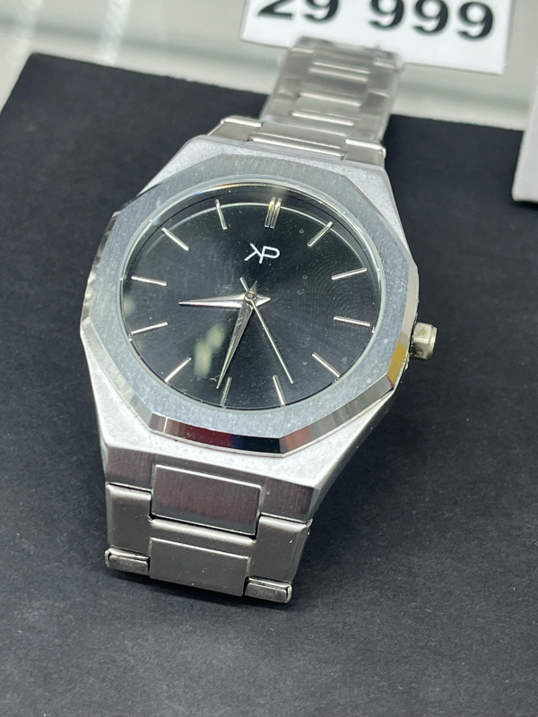 Часы наручные  KP 100m|330ft серебро