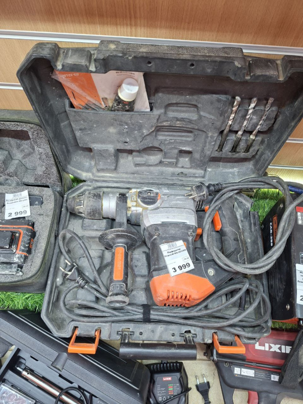 Перфоратор Dnipro-M ПЭ-32128Б