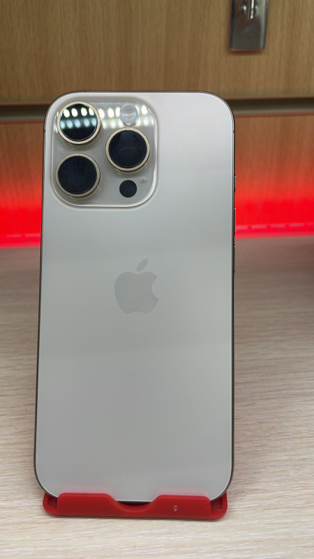 Мобильный телефон Apple iPhone 16 Pro