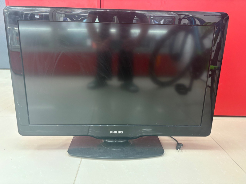 Телевизор Philips 32PFL3605/60