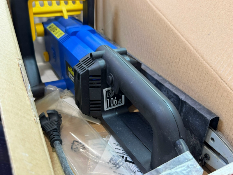 Электропила Einhell KSE 2040 WK