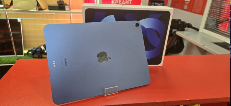 Планшет Apple iPad Air (5-го поколения) (2022)