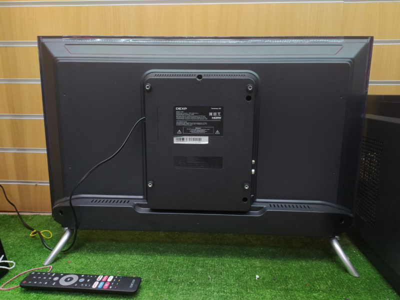 Телевизор DEXP A321