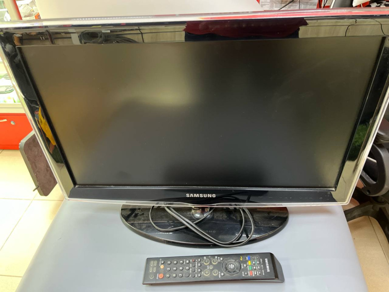 Телевизор Samsung LE22D451