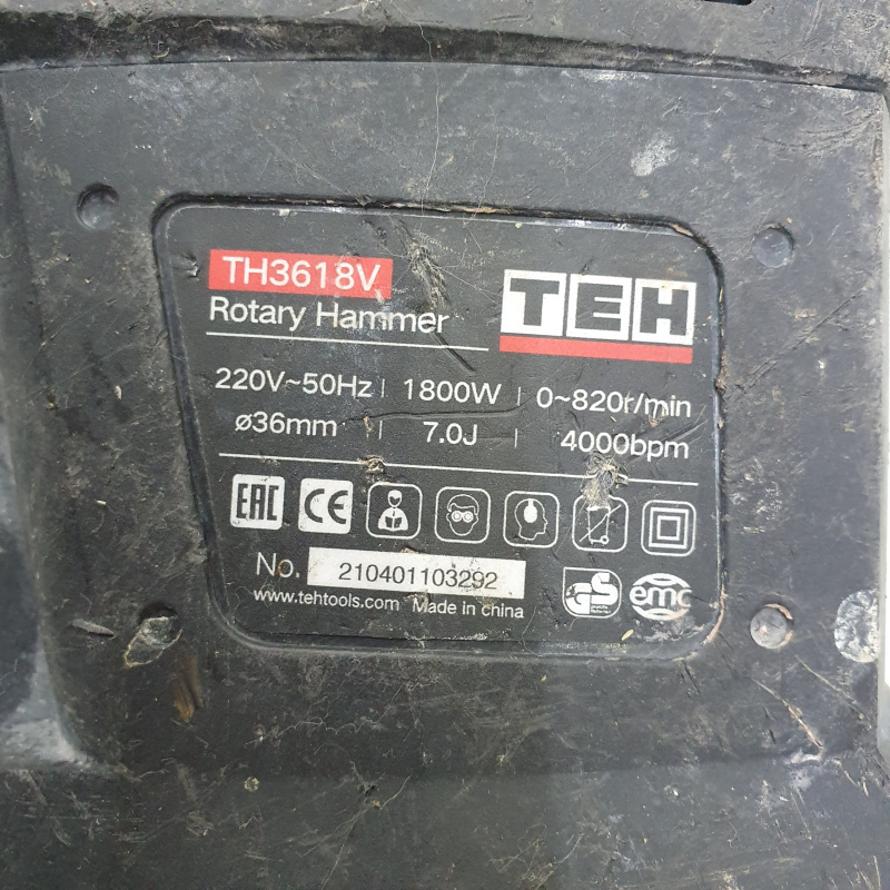 Перфоратор TEH TH3618V