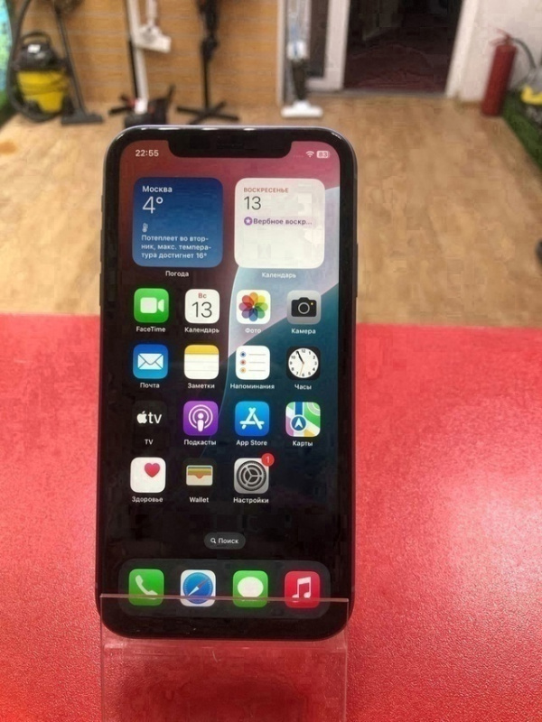 Мобильный телефон Apple iPhone 11