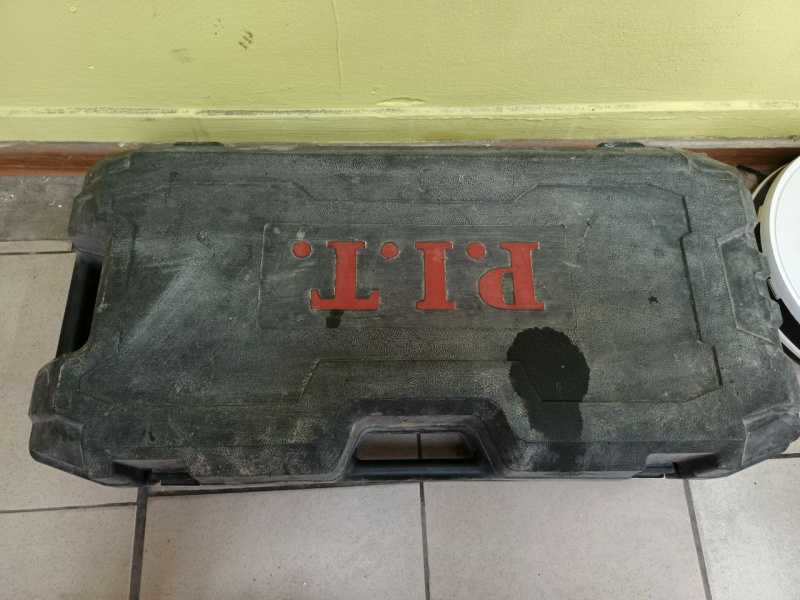 Отбойный молоток P.I.T. 2500