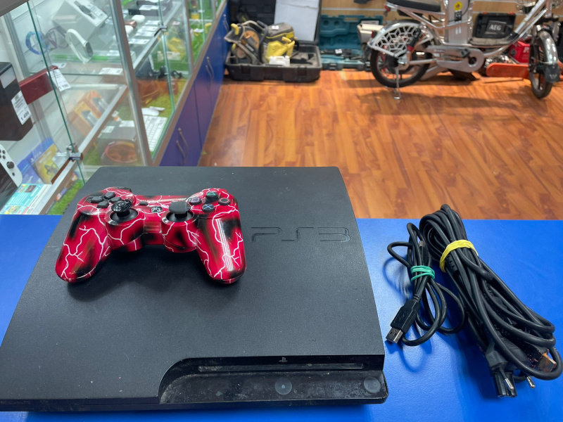 Игровая приставка Sony pleystation 3 slim