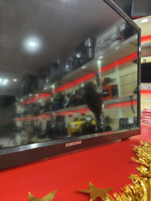 Телевизор Samsung LT24E310EX