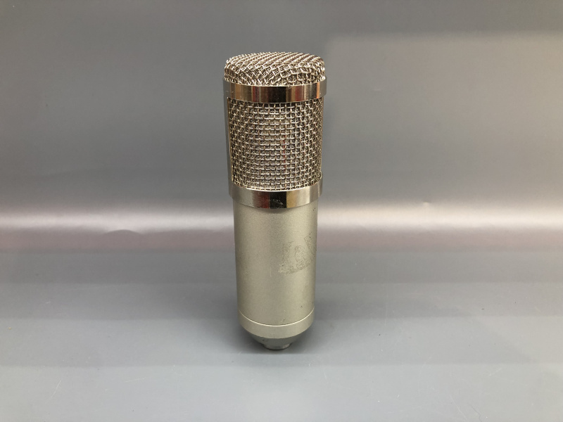 Микрофон  Конденсаторный, с XLR