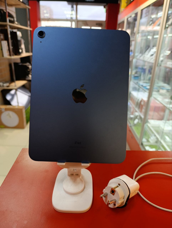 Планшет Apple iPad (10-го поколения) (2022)