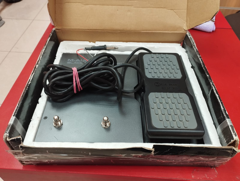 Pedal board M-Audio Black box