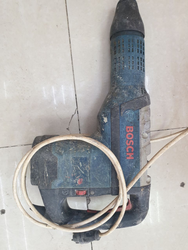 Отбойный молоток Bosch gbh 12-52 dv