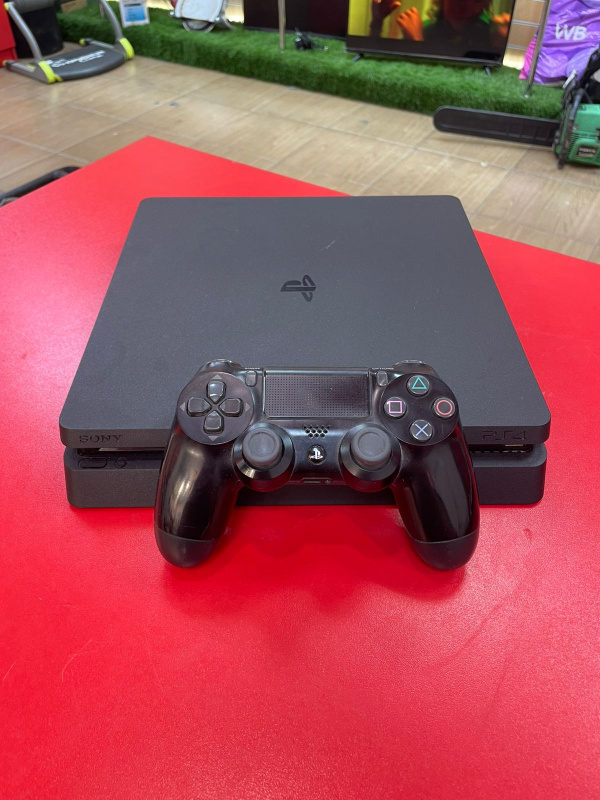 Игровая приставка Sony ps 4 slim