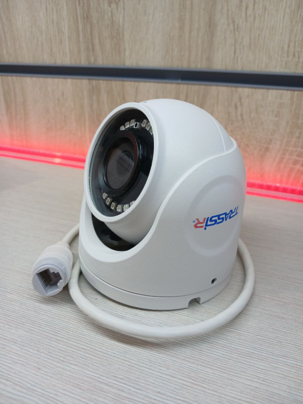Камера видеонаблюдения   trassir tr-d2d2