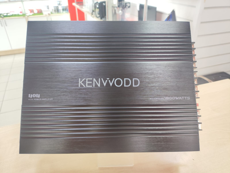 Авто усилитель Kenwood 404