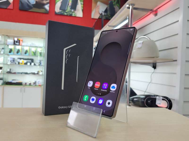 Мобильный телефон Samsung Galaxy S25 Ultra