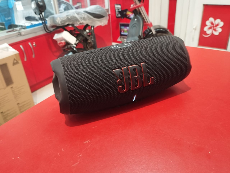 Колонки Портативная колонка JBL CHARGE 5
