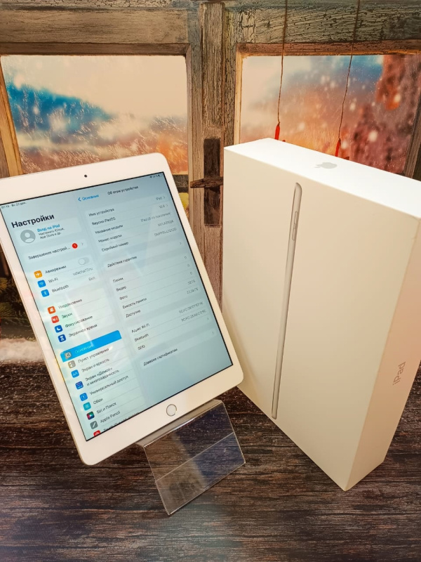 Планшет Apple iPad (8-го поколения) (2020)