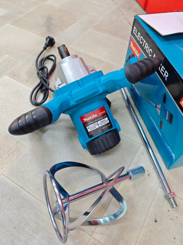 Строительный миксер Makita UT1200
