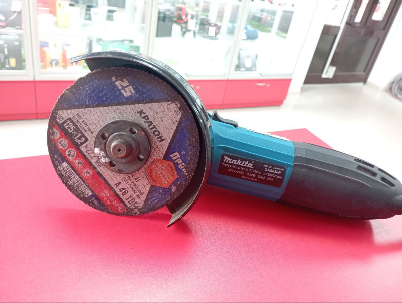 Болгарка Makita GA5030R
