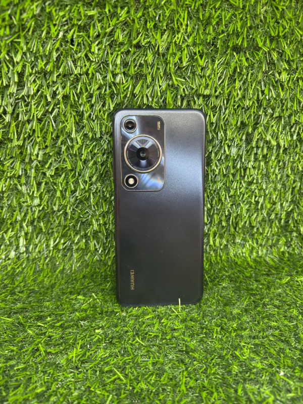 Мобильный телефон Huawei nova Y72