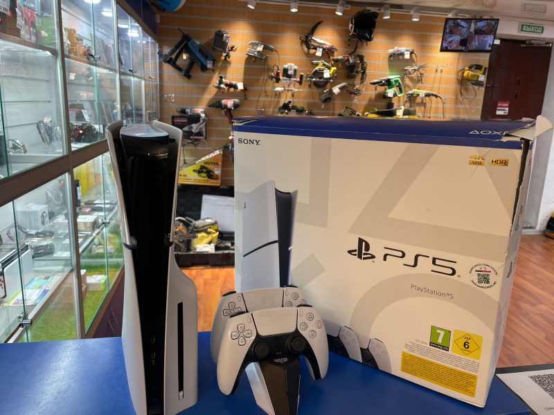 Игровая приставка Sony PLAYSTATION 5 SLIM