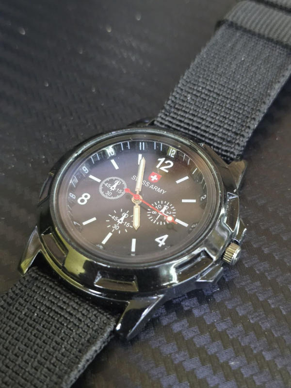 Часы наручные Tissot swiss army