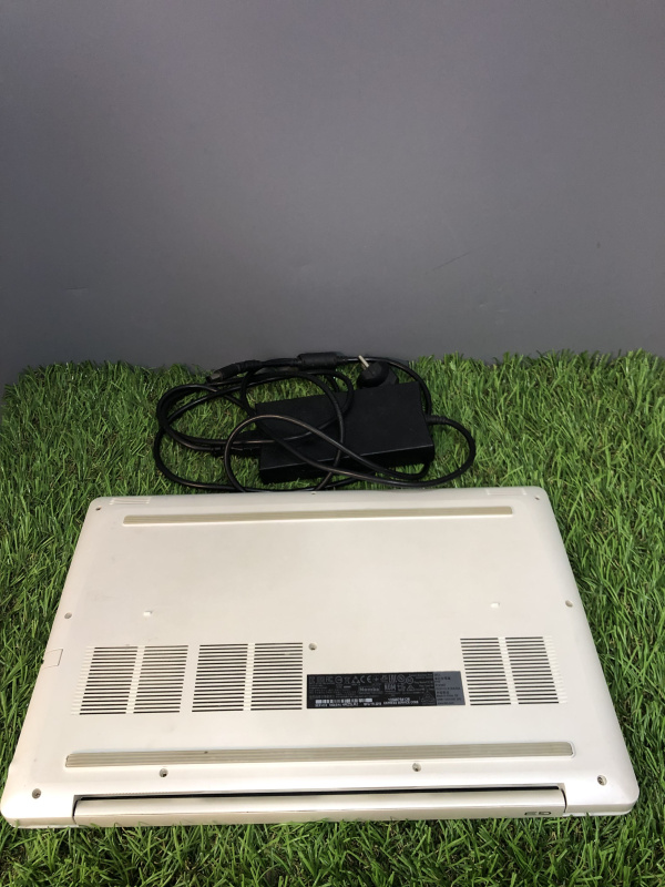 Ноутбук Dell dell g33579