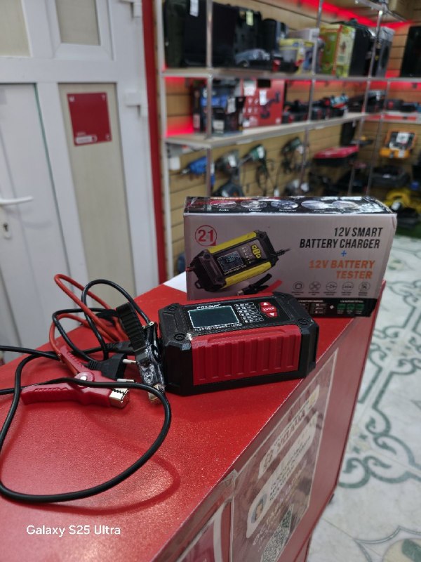 Авто аксессуар Автомобильное зарядное устройство  12V Smart Battery Charger