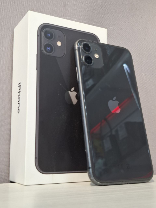 Мобильный телефон Apple iPhone 11