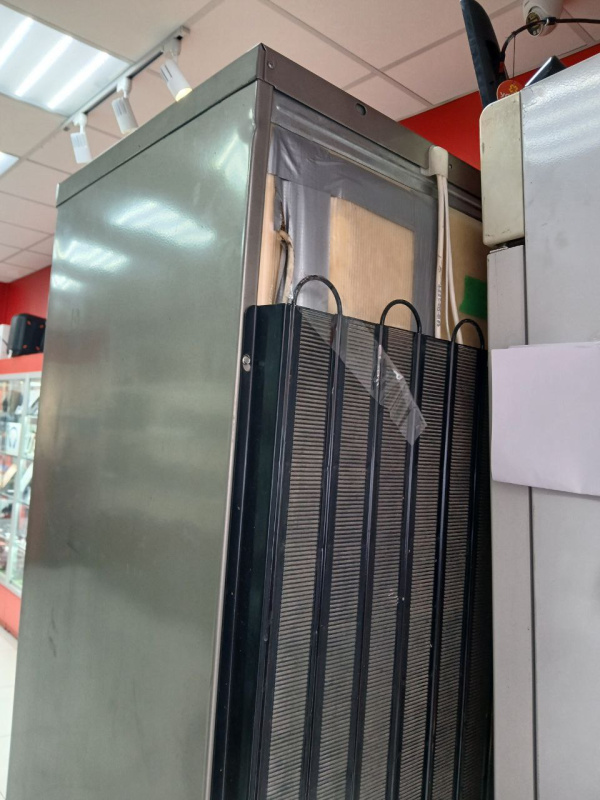 Холодильник Hotpoint-Ariston RMBA 2200.L