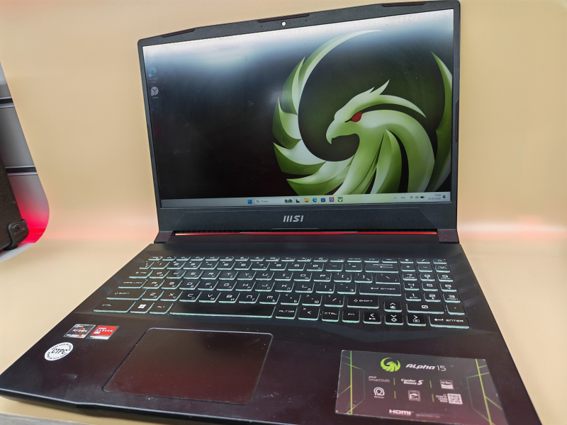 Ноутбук MSI Alpha 15