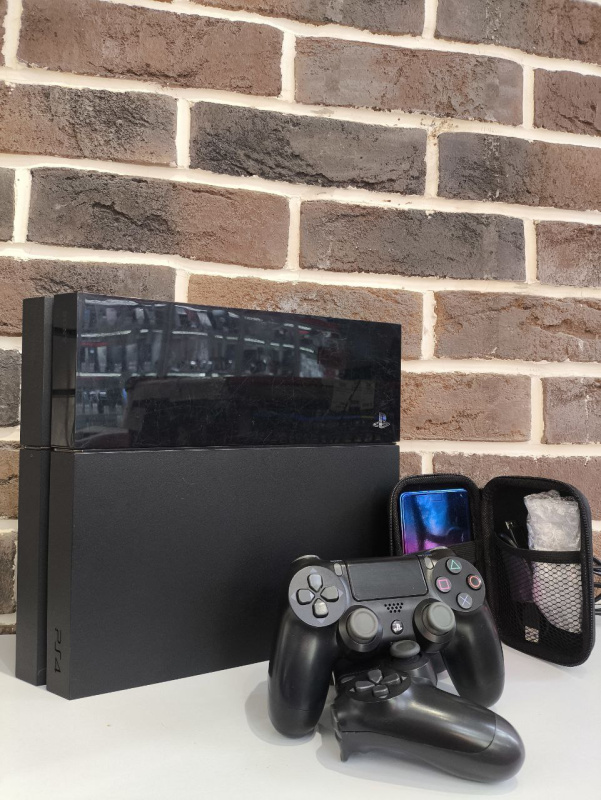 Игровая приставка Sony PlayStation 4 Fat 500gb (CUH-1008A)