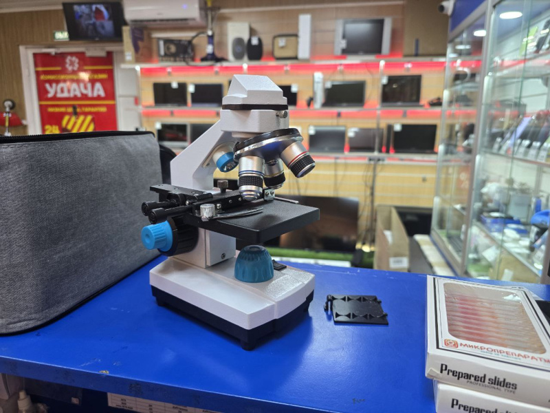Тренажер HSL Микроскоп биологический 40x-2000x с подсветкой